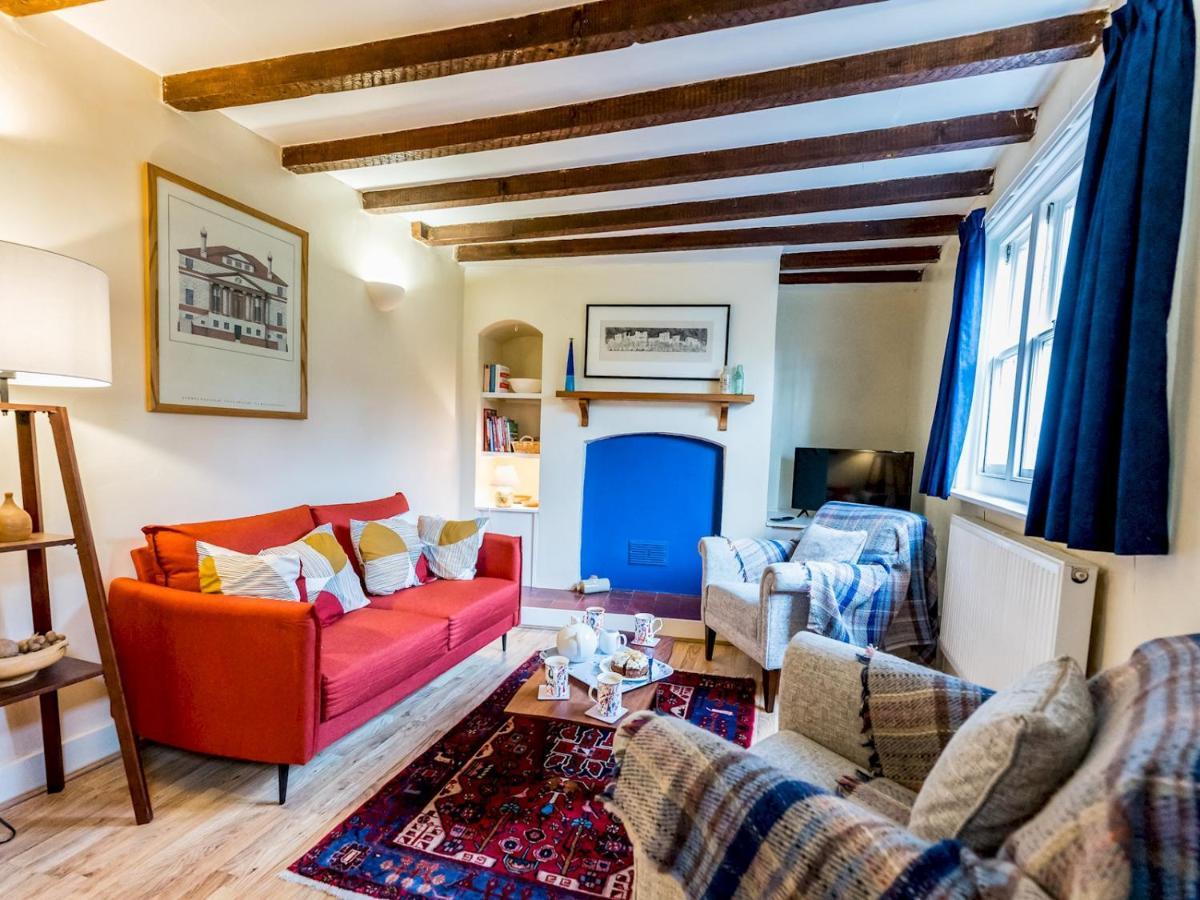 Pass The Keys Cosy 2 Bedroom Victorian Cottage 勒德洛 外观 照片